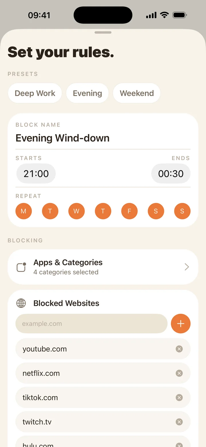 Focus Blocks rule setup screen with presets, app categories, and blocked websites.